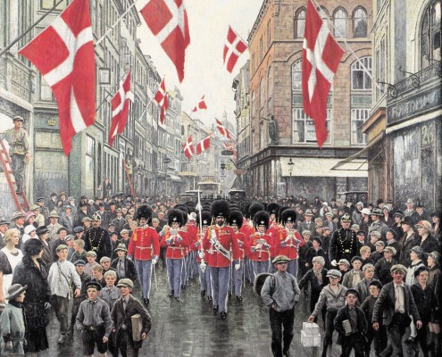 Paul Fischer. The King's Guards in Amalienborg Square, Copenhagen